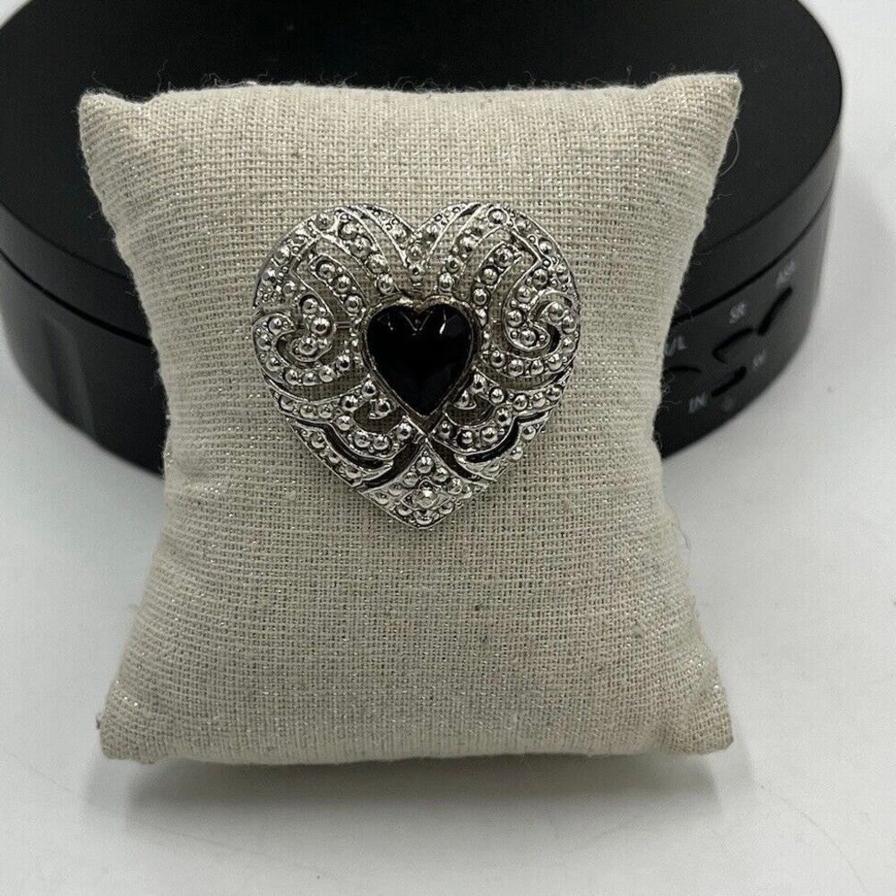Renaissance Style Filigree Textured Silver Tone Heart Pin Brooch Black Stone